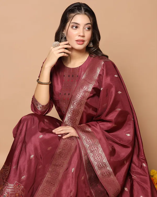 Wine_Jacquard_Kurta_And_Pant_Set_With_Dupatta