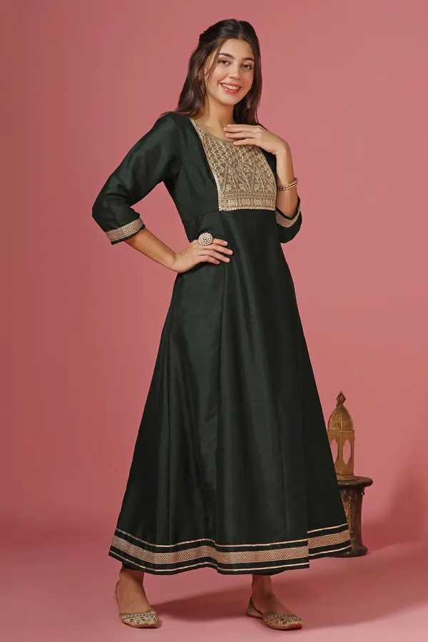 Dark_Green_Embroidered_Kurta_And_Pant_Set_With_Dupatta