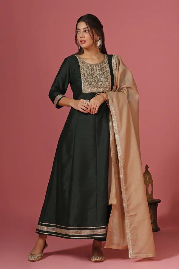 Dark_Green_Embroidered_Kurta_And_Pant_Set_With_Dupatta