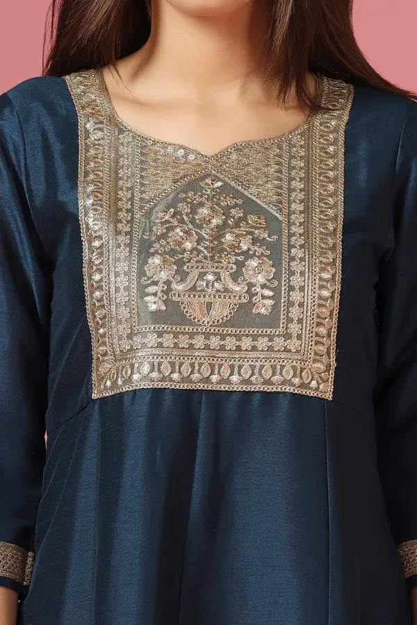 Navy_Blue_Embroidered_Kurta_And_Pant_Set_With_Dupatta
