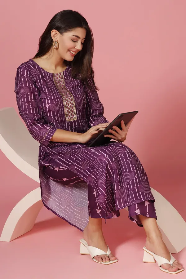 Purple_Poly_Muslin_Printed_Kurta_And_Pant_Set