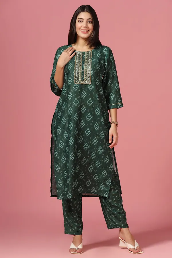 Bottle_Green_Poly_Muslin_Printed_Kurta_And_Pant_Set