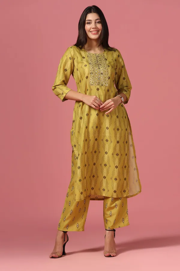 Yellow_Poly_Muslin_Printed_Kurta_And_Pant_Set