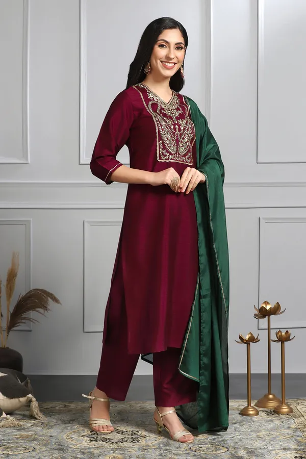 Maroon_Embroidered_Kurta_With_Pant_And_Dupatta_Set