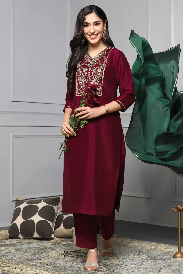 Maroon_Embroidered_Kurta_With_Pant_And_Dupatta_Set