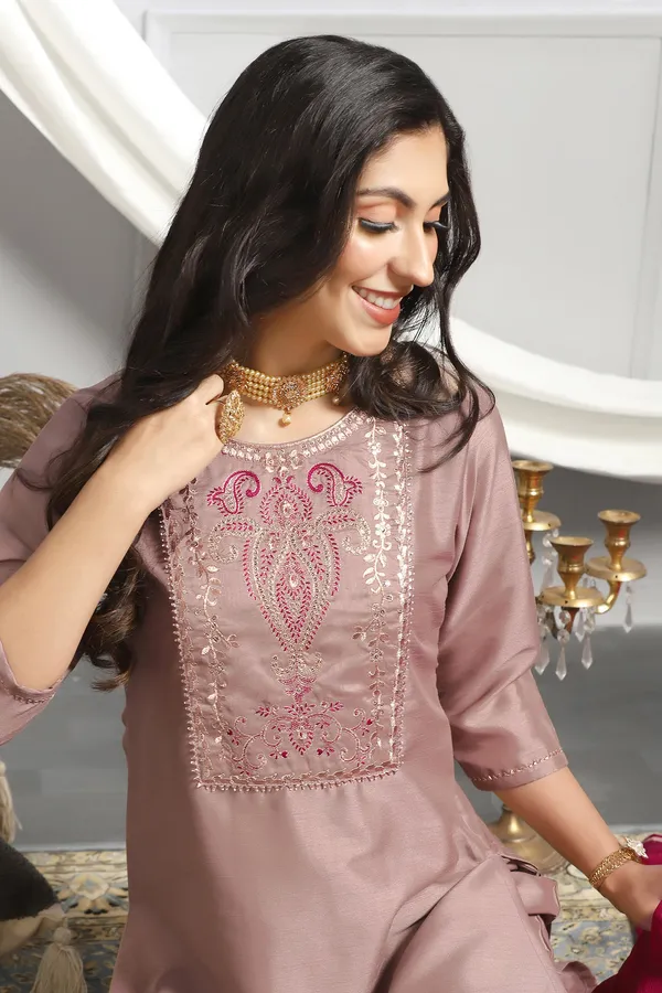 Chikoo_Embroidered_Kurta_With_Pant_And_Dupatta_Set