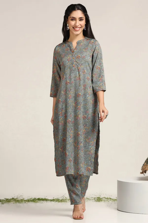 Grey_Floral_Print_Kurta_With_Pant_Set