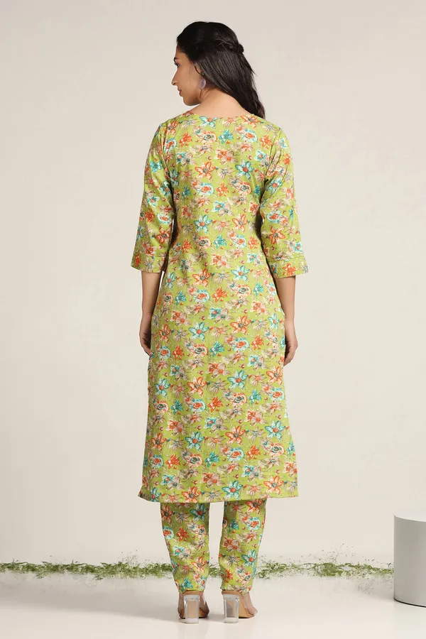 Parrot_Floral_Print_Kurta_With_Pant_Set