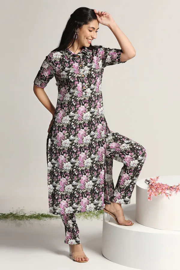 Black_Floral_Print_Kurta_With_Pant_Set