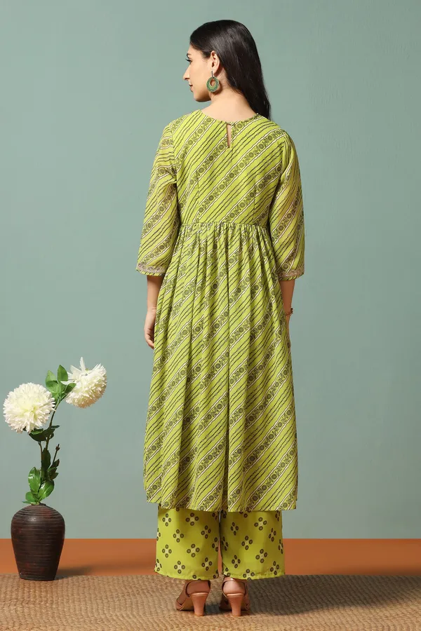 Parrot_Georgette_Printed_Kurta_With_Palazzo_Set_For_Women