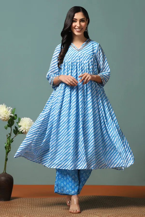 Sky_Blue_Georgette_Leheriya_Printed_Kurta_With_Pant_Set