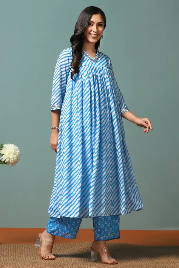Sky_Blue_Georgette_Leheriya_Printed_Kurta_With_Pant_Set
