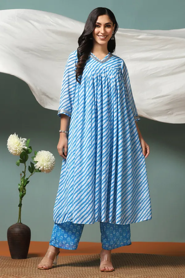 Sky_Blue_Georgette_Leheriya_Printed_Kurta_With_Pant_Set