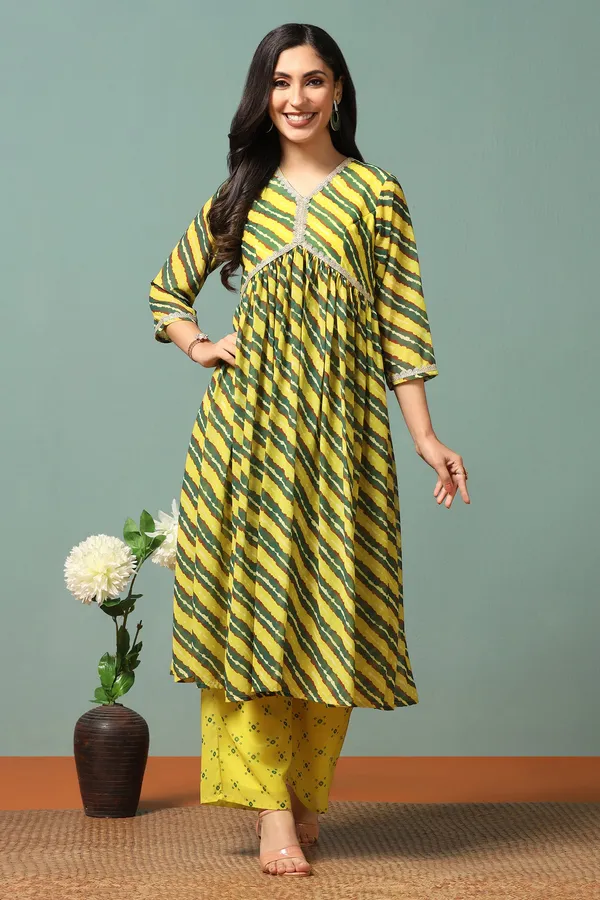 Yellow_Georgette_Leheriya_Printed_Kurta_With_Palazzo_Set_For_Women