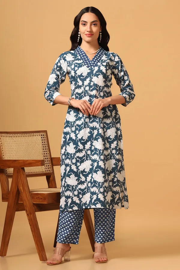 Blue_Cotton_Floral_Print_Kurta_With_Pant_Set