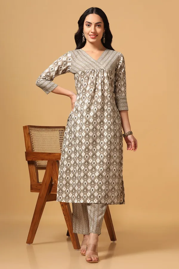 Light_Grey_Cotton_Block_Print_Kurta_With_Pant_Set