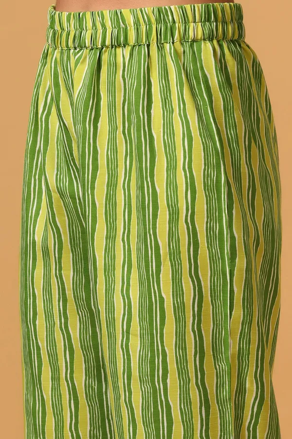 Parrot_Cotton_Slub_Printed_Kurta_With_Pant_Set