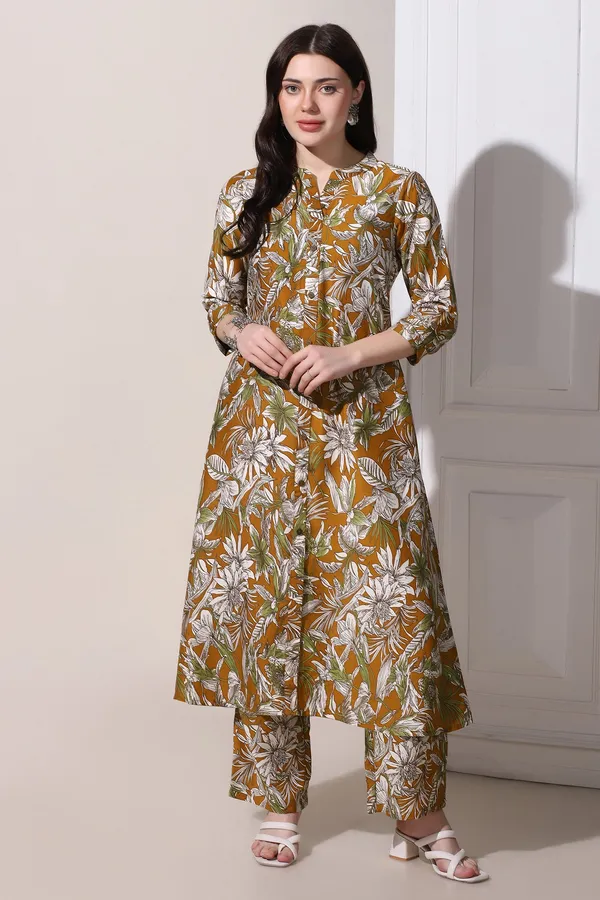 Mustard_Muslin_Floral_Printed_Kurta_With_Trouser_Set_For_Women