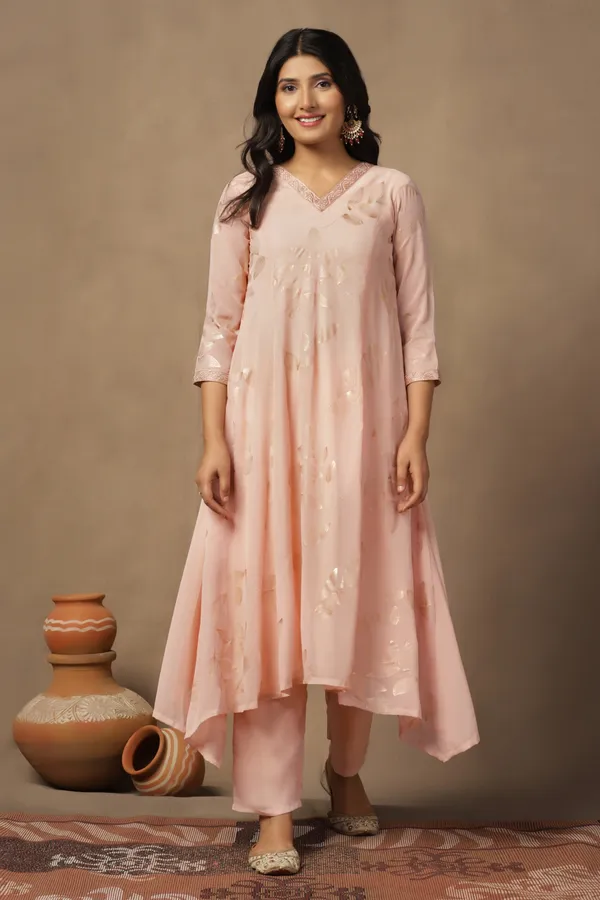 Chikoo_Georgette_Ankle_Length_Kurta_Pant_Suit_Set