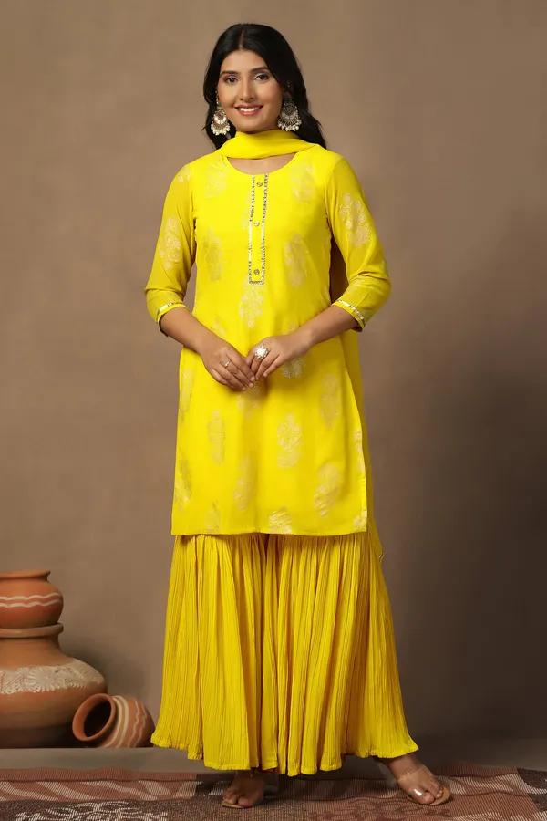 Yellow_Georgette_Regular_Floral_Printed_Kurta_And_Sharara_With_Dupatta_Set_For_Women