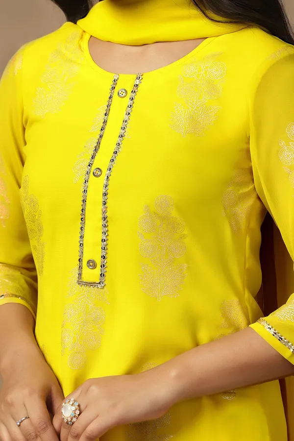 Yellow_Georgette_Regular_Floral_Printed_Kurta_And_Sharara_With_Dupatta_Set_For_Women