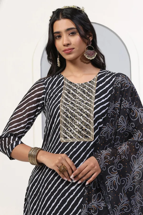 Black_Georgette_Straight_Leheriya_Printed_Kurta_And_Pant_With_Dupatta_Set