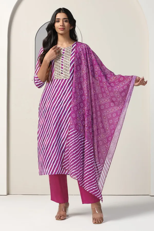 Purple_Georgette_Straight_Leheriya_Printed_Kurta_And_Pant_With_Dupatta_Set