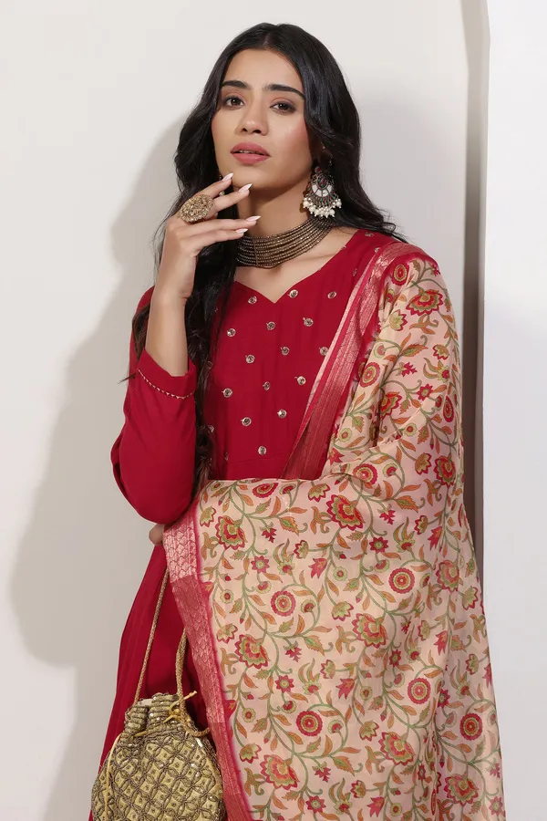 Maroon_Cotton_Blend_A_Line_Emboidered_Kurta_And_Pant_With_Dupatta_Set