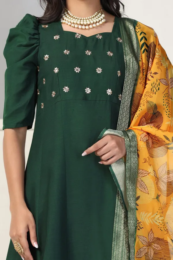 Bottle_Green_Cotton_Blend_Embroidered_Anarkali_Kurta_And_Pant_With_Dupatta_Set