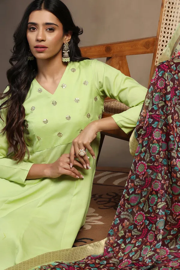 Pista_Cotton_Blend_A_Line_Emboidered_Kurta_And_Pant_With_Dupatta_Set