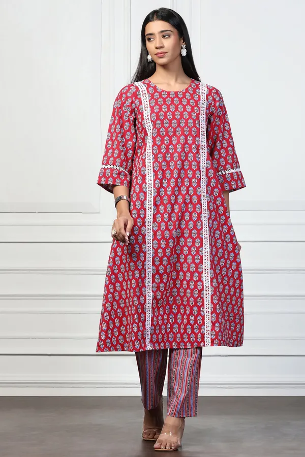 Red_Cotton_Floral_Printed_Calf_Length_Kurta_With_Pant_Set