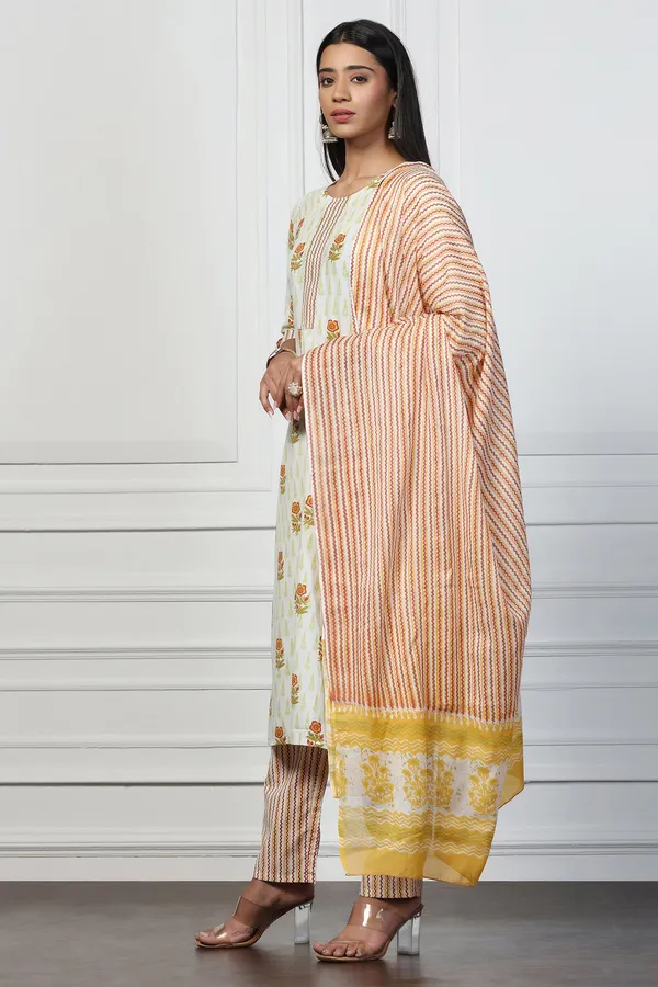 Off_White_Cotton_Floral_Printed_Calf_Length_Kurta_And_Pant_With_Dupatta_Set