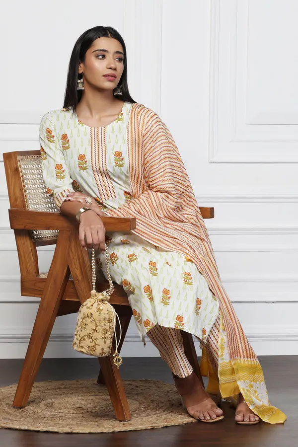 Off_White_Cotton_Floral_Printed_Calf_Length_Kurta_And_Pant_With_Dupatta_Set