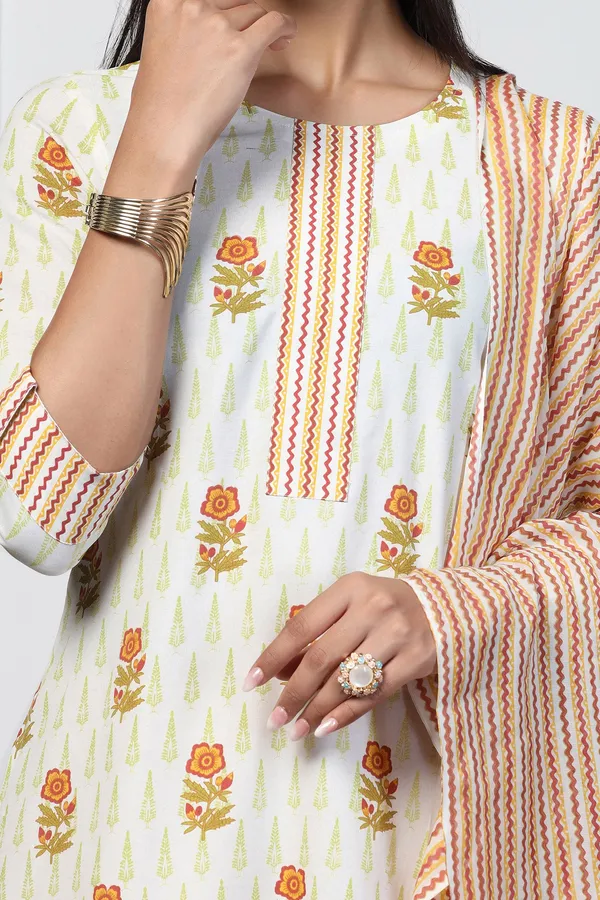 Off_White_Cotton_Floral_Printed_Calf_Length_Kurta_And_Pant_With_Dupatta_Set