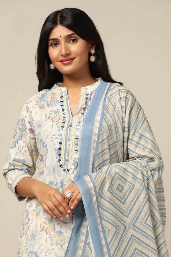 Off_White_Cotton_All-Over_Printed_Calf_Length_Kurta_And_Pant_With_Dupatta_Set