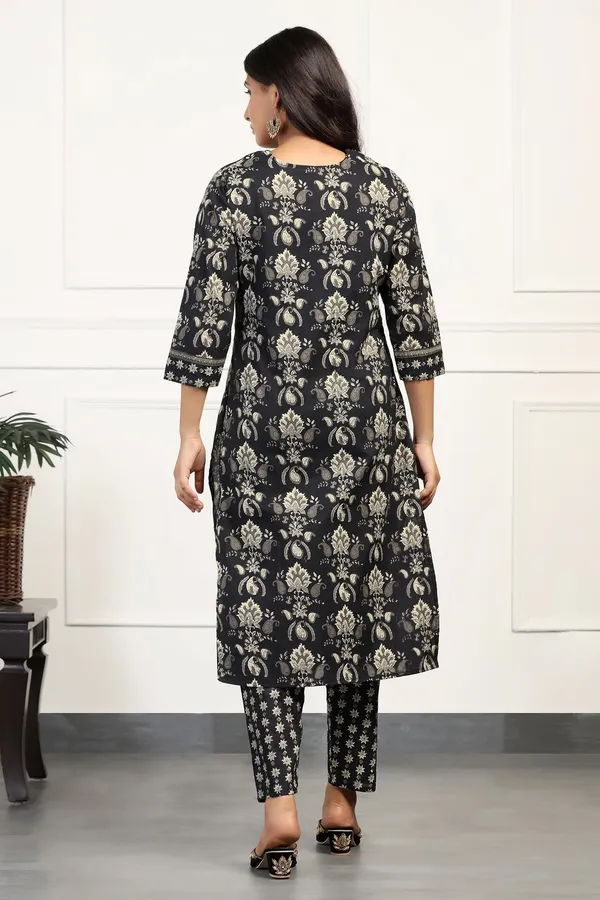 Black_Cotton_All-Over_Printed_Calf_Length_Kurta_And_Pant_With_Dupatta_Set