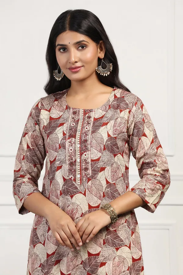 Maroon_Cotton_Floral_Printed_Calf_Length_Kurta_With_Pant_Set