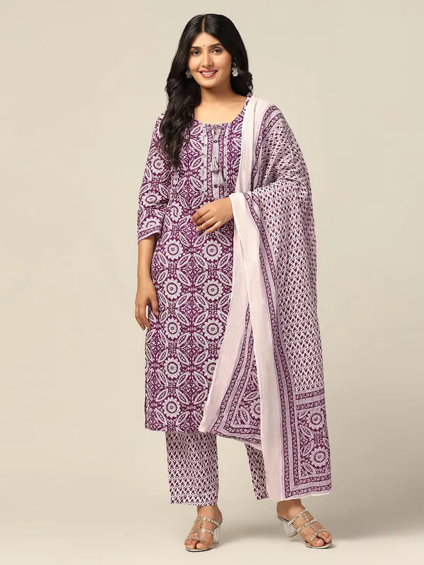 Purple_Cotton_Floral_Printed_Calf_Length_Kurta_And_Pant_With_Dupatta_Set