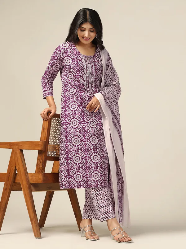 Purple_Cotton_Floral_Printed_Calf_Length_Kurta_And_Pant_With_Dupatta_Set