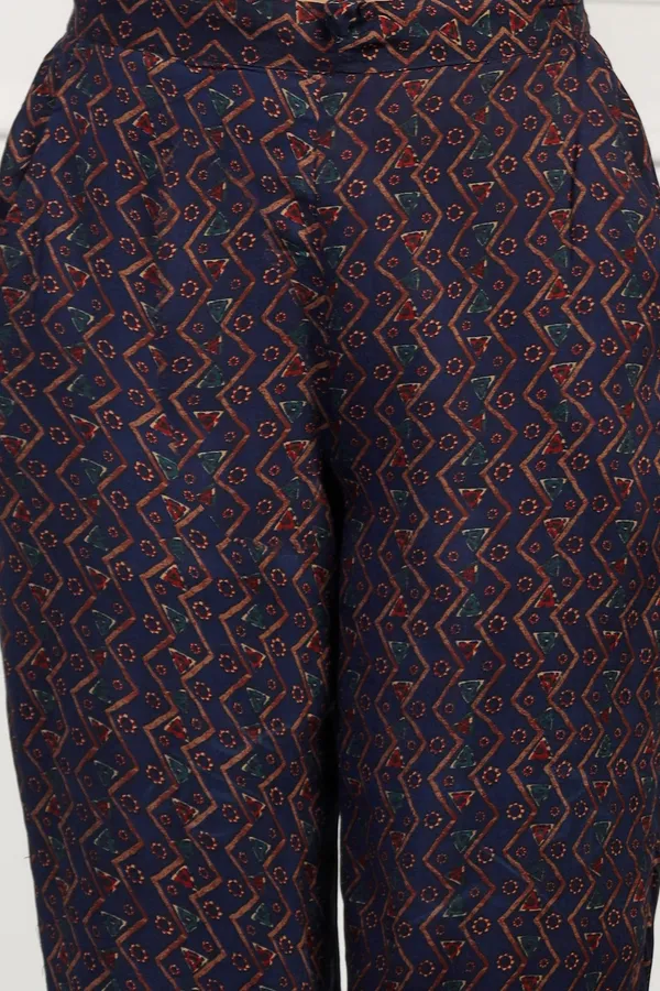 Navy_Blue_Cotton_All-Over_Printed_Calf_Length_Kurta_With_Pant_Set