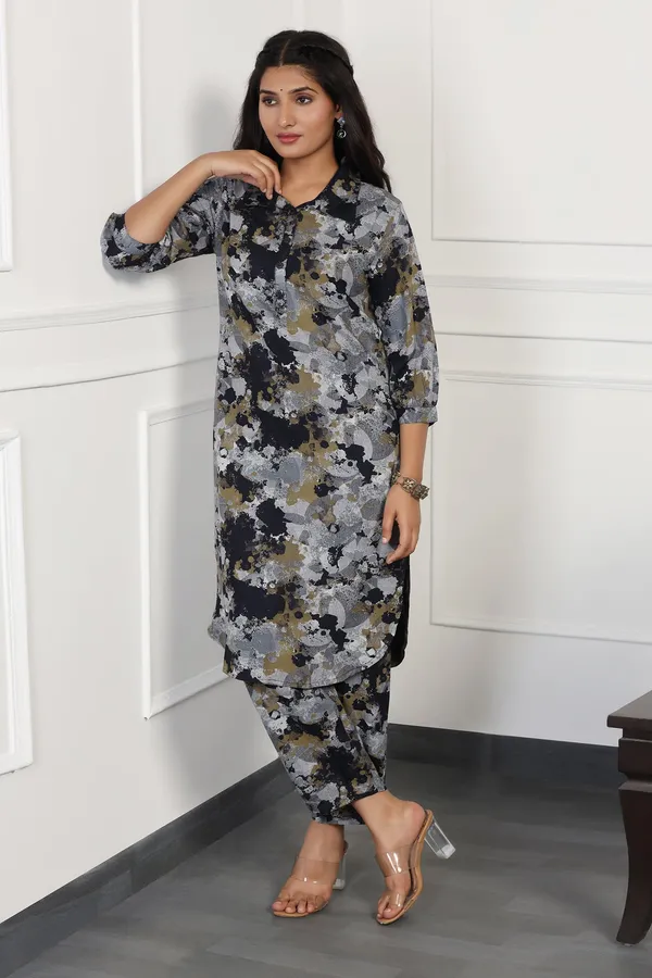 Dark_Blue_Cotton_All-Over_Printed_Calf_Length_Kurta_With_Pant_Set