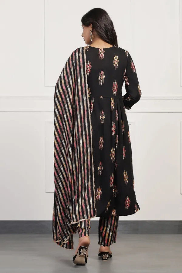Black_Cotton_Floral_Printed_Calf_Length_Kurta_And_Pant_With_Dupatta_Set