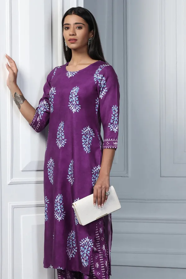 Violet_Rayon_Slub_Floral_Printed_Kurta_With_Trouser_Set_For_Women