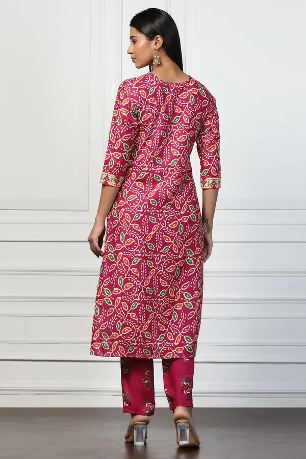 Magenta_Rayon_Slub_Floral_Printed_Calf_Length_Kurta_With_Trouser_Set_For_Women