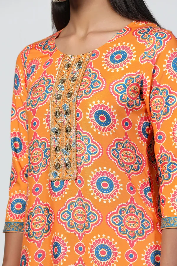 Orange_Rayon_Slub_Floral_Printed_Calf_Length_Kurta_With_Trouser_Set_For_Women