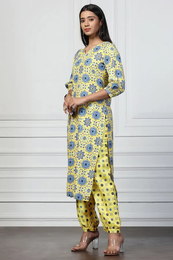 Yellow_Rayon_Slub_Floral_Printed_Calf_Length_Kurta_With_Trouser_Set_For_Women