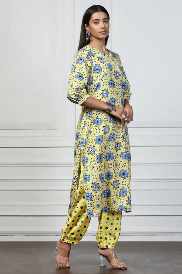 Yellow_Rayon_Slub_Floral_Printed_Calf_Length_Kurta_With_Trouser_Set_For_Women