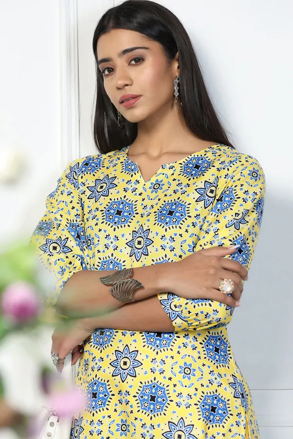 Yellow_Rayon_Slub_Floral_Printed_Calf_Length_Kurta_With_Trouser_Set_For_Women