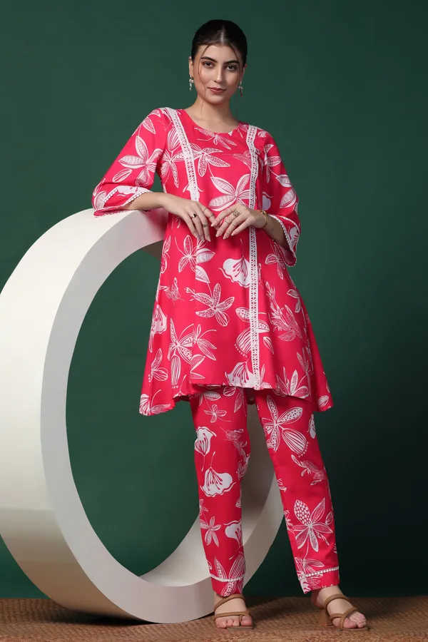 Pink_Cotton_Slub_Ankle_Length_Kurta_Pant_Suit_Set
