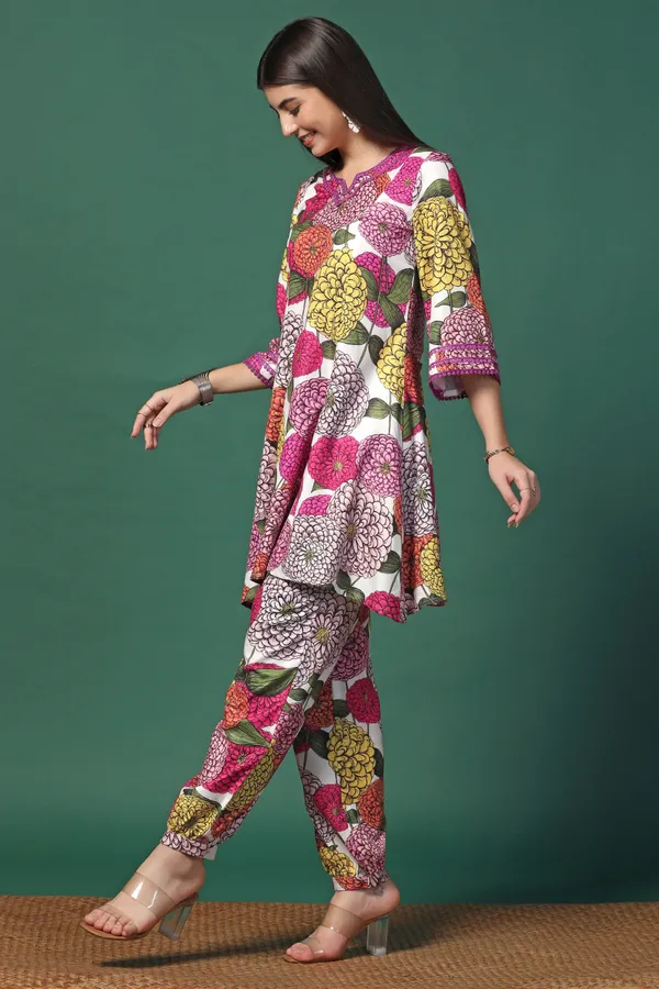 Multicolor_Cotton_Slub_Ankle_Length_Kurta_Pant_Suit_Set